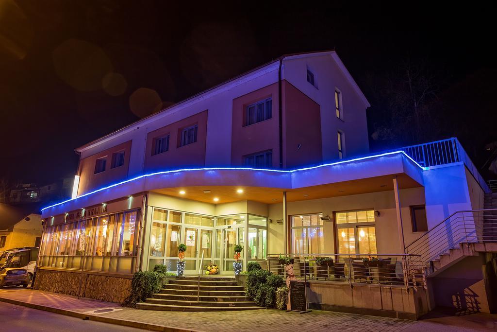 Hotel Bela Krajina メトリカ エクステリア 写真