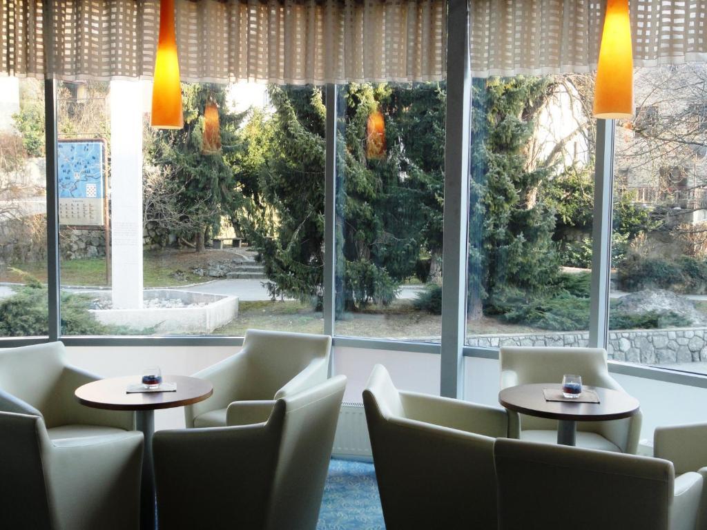Hotel Bela Krajina メトリカ エクステリア 写真
