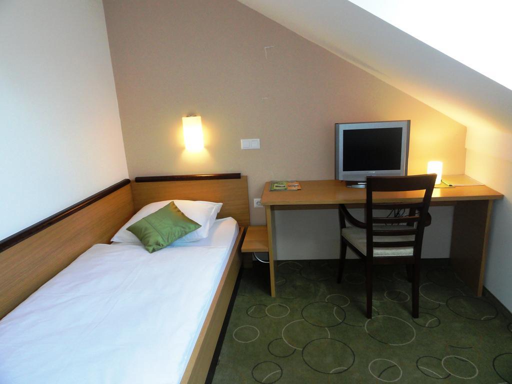 Hotel Bela Krajina メトリカ 部屋 写真